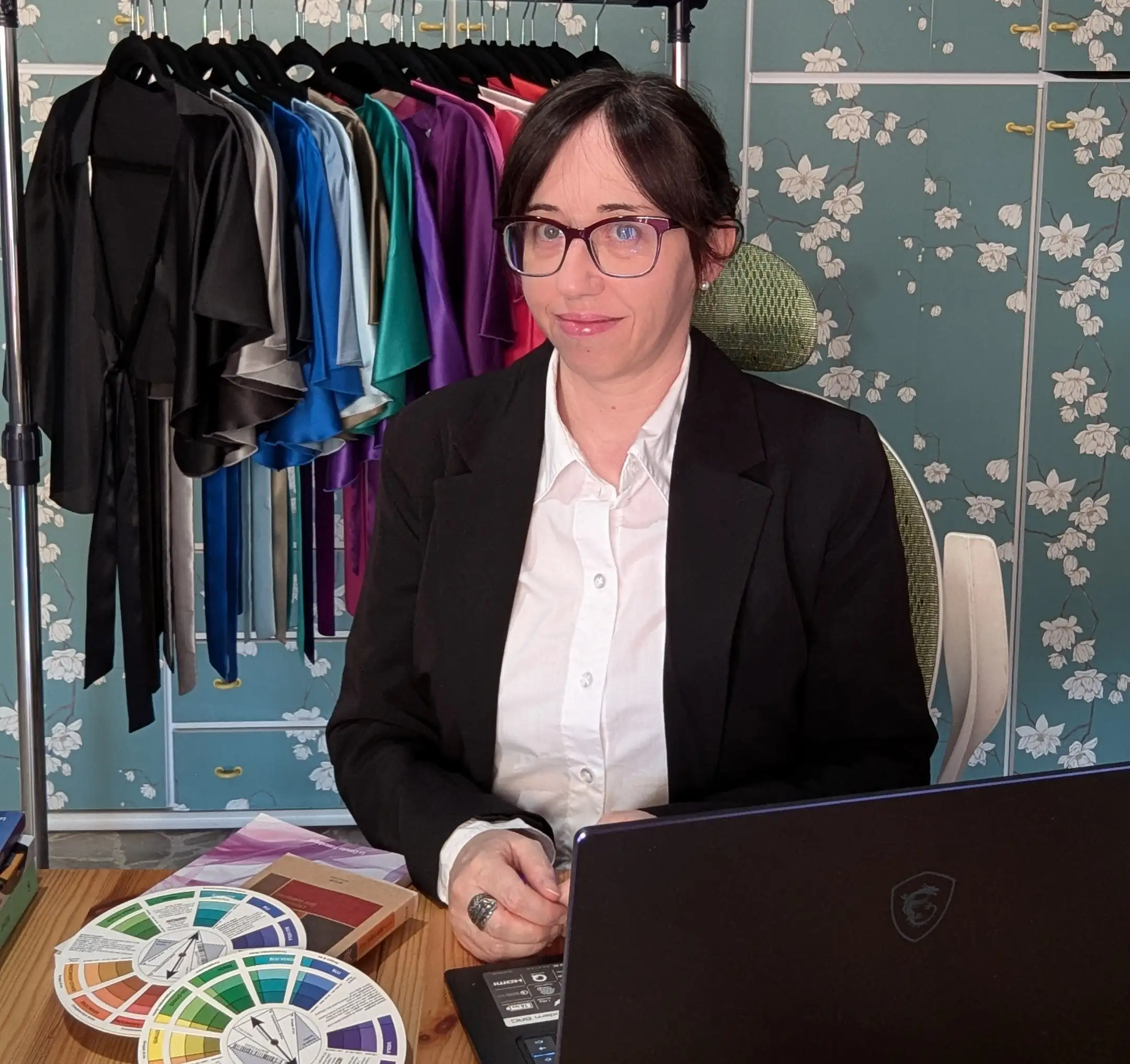 Alessia in Ufficio